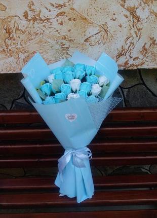Блакитна мильна троянда для створення розкішних нев'янучих букетів і композицій з мила3 фото