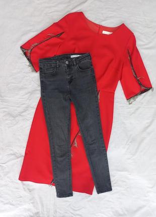 Стильные джинсы скини