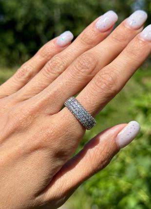 Серебряная кольца «три ряда паве»