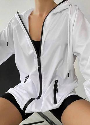 Женская спортивная куртка ветровка оверсайз1 фото