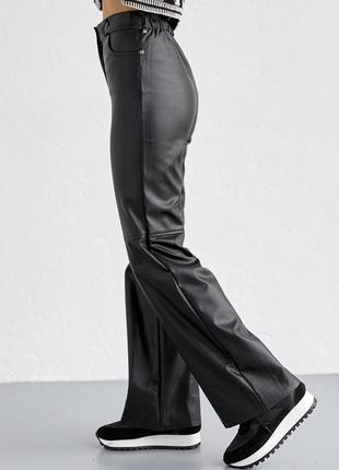 Брюки женские черные из кожзаменителя с высокой посадкой кожуры кожаные кожаные кожаные брюки5 фото