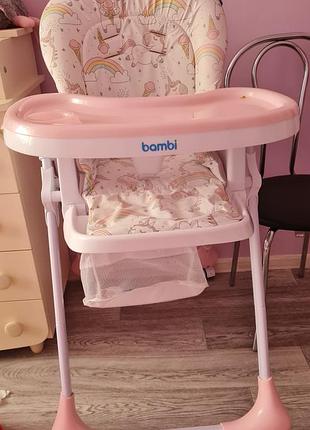 Столик для кормления на колесиках