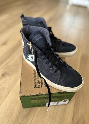 Натуральні замшеві черевики 44р