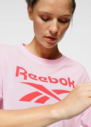 Reebok футболка лого дышащая спинка для занятий спортом, тренировок xs-размер нова