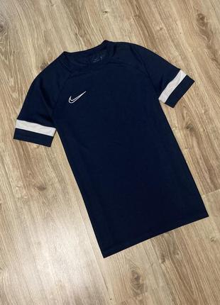 Футболка  от фирмы nike4 фото