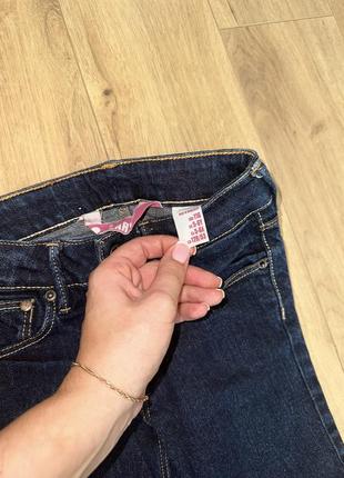 Стильные джинсы клеш, для девочки 5р2 фото