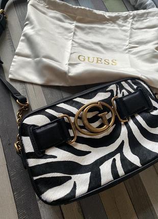 Guess новая кожаная