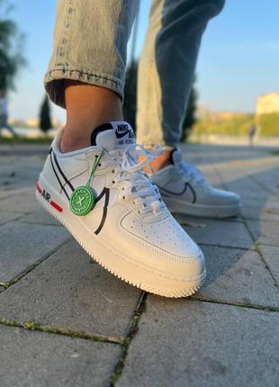 Стильные ядовые кроссовки nike air force 1 react