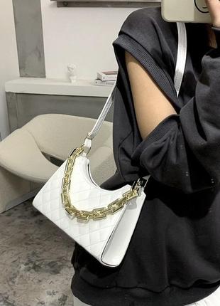 Женская сумочка через плечо белая4 фото