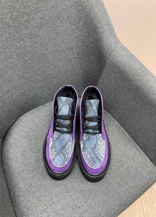 Замшевые фиолетовые ботинки хайтопы на высокой подошве цвет на выбор5 фото