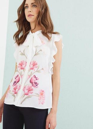 Нежная блуза от ted baker floral pussycat