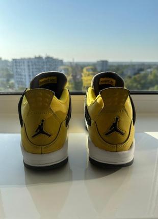 Air jordan 4 retro lightning2 фото