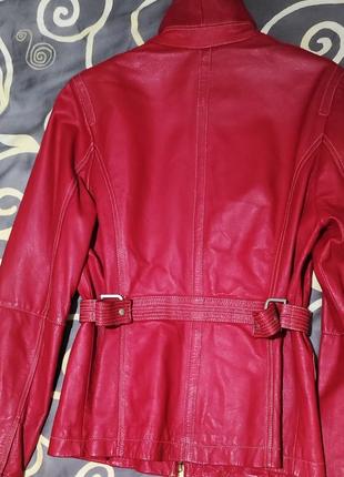 Куртка кожаная,нежно-бордового цвета, сзади регулируется, карманы на молнии на груди , и по бокам, bonita , размер с,м5 фото