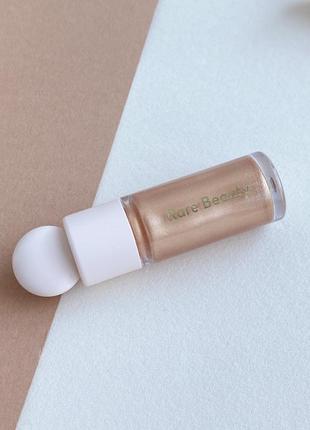 Хайлайтер rare beauty by selena gomez liquid luminizer the positive light оттенок magnetize 2,5 мл