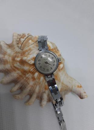 Часы ссср slava (слава) 17 jewels (made in ussr) с браслетом