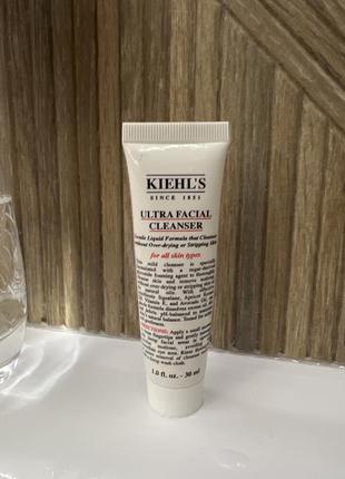 Гель kiehl's ultra facial cleanser для умывания и очищения кожи лица kiehls 30 мл1 фото