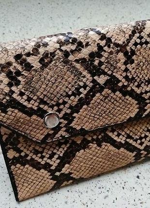 Сумка на пояс 3 в 1 под рептилию ярко-бежево-коричневая3 фото