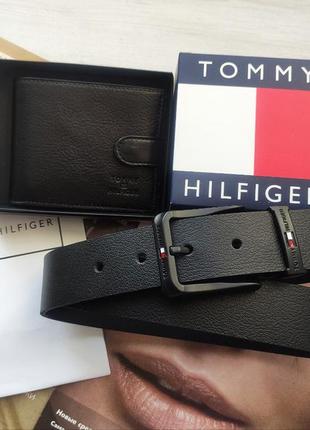 Мужской подарочный набор tommy hilfiger кожаный ремень и кошелек черные