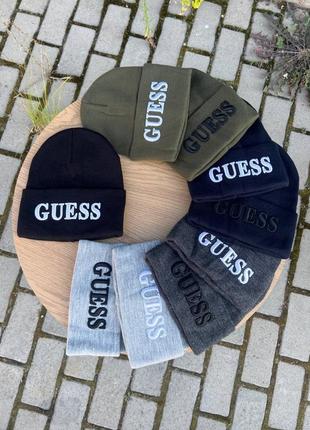 Шапка унісекс guess
стиль: лопатка4 фото