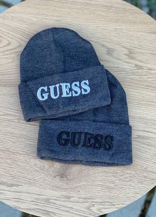 Шапка унісекс guess
стиль: лопатка2 фото