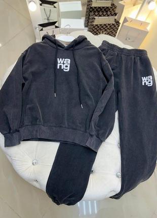 Спортивний костюм wang