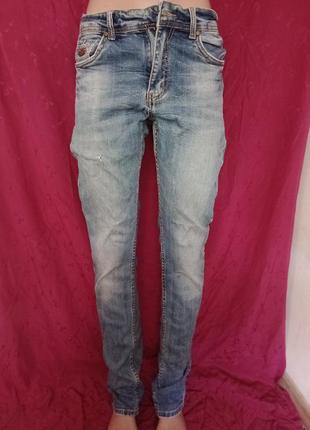 Resalsa. фирменные джинсы низкая посадка талия с потертостями зауженные1 фото