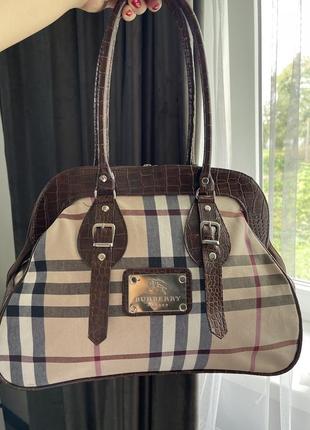 Сумка burberry натуральная кожа