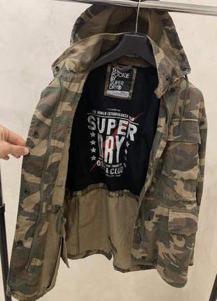 Куртка парка superdry камуфляж хаки чоловіча з капішоном6 фото