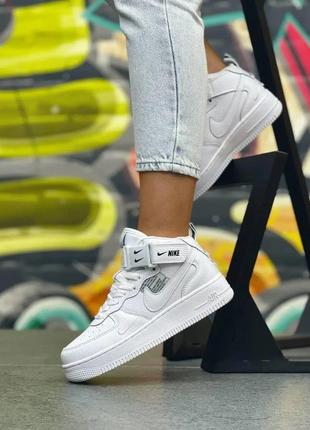 Женские высокие кожаные кроссовки  nike air force 1 mid3 фото