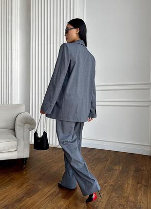Брючный женский костюм  ⁇ элегантный костюм : трендовые брюки палаццо и пиджак over в стиле «с мужского плеча»6 фото