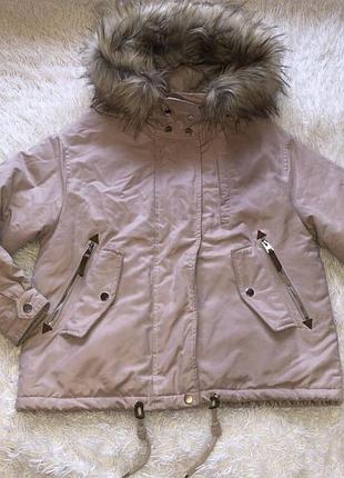 Парка демисезонная пудровая pull & bear