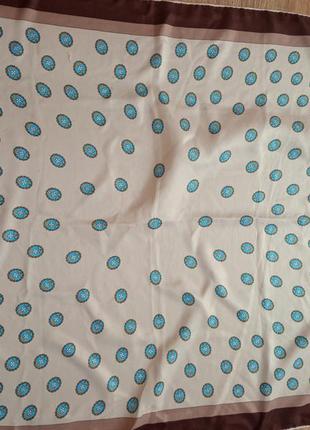 Продам винтажную шелковую итальянскую косынку с подшитым руликом