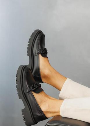 Женские туфли, лоферы из натуральной кожи в наличии6 фото