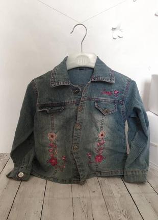Коротка джинсова куртка піджак джинсовка піджак жакет джинсова вишивка квіти