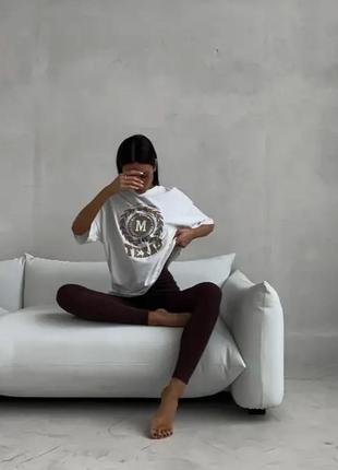 Женская футболка белая модная оверсайз с надписью2 фото