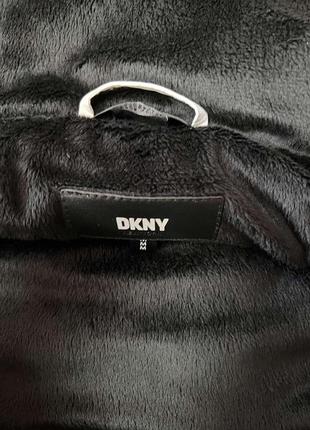 Продам оригинальную куртку dkny5 фото