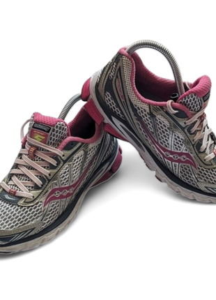 Кроссовки saucony