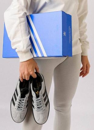 Женские кроссовки adidas originals gazelle gray black жэнсий ададас газеллы серое
