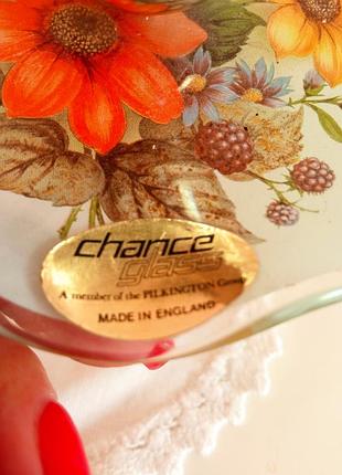 Продам абсолютно новый винтажный английский подсвечник из стекла ,,chans