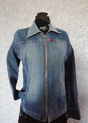 Пиджак джинсовый