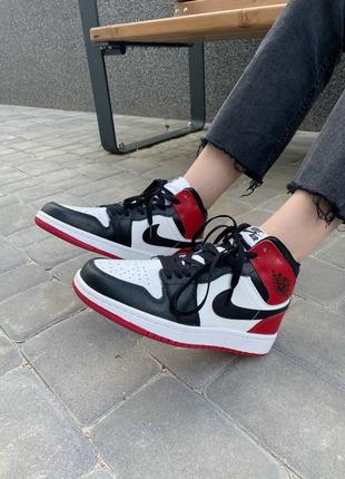 Nike air jordan black/red кроссовки