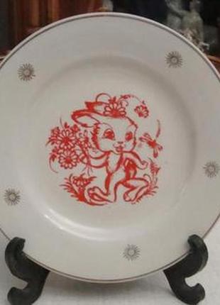 Тарелка детская заяц зайчик фарфор ссср барановка №ст139