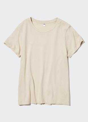 Футболка uniqlo (452288)