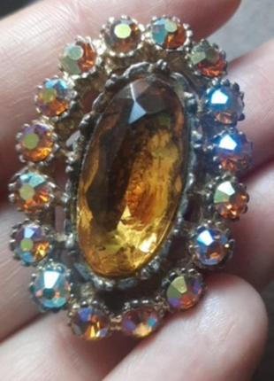 Винтажная брошка англия