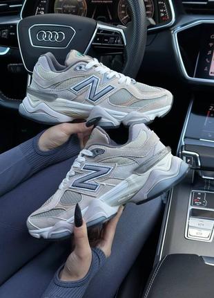 Жіночі кросівки топ🏜️