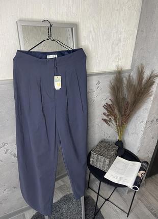 Стильні брюки палаццо