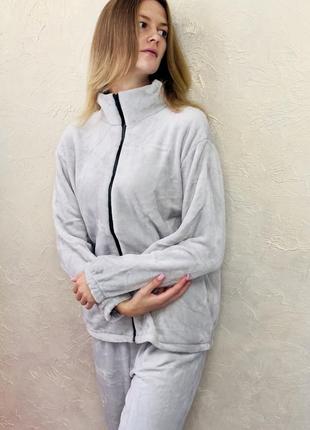 Стильная пижама.1 фото