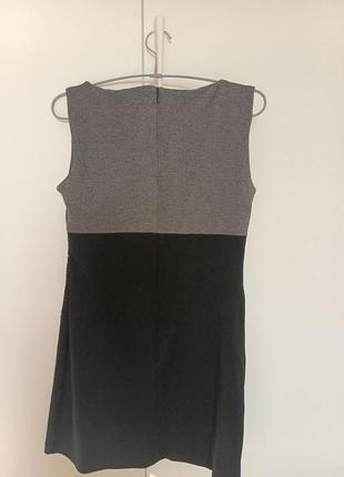 Трикотажное платье черно серого цвета2 фото