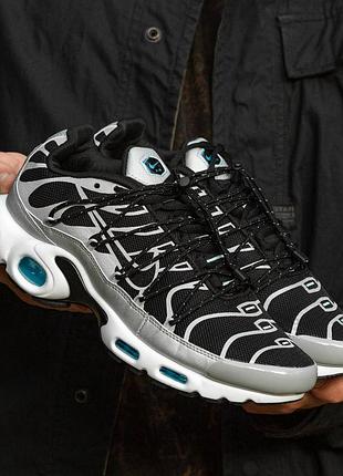 Мужские кроссовки Nike serves up a generous dose of nostalgia with their latest revival for 2019 lace toggle black grey 40-41-45