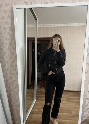 Бомбер